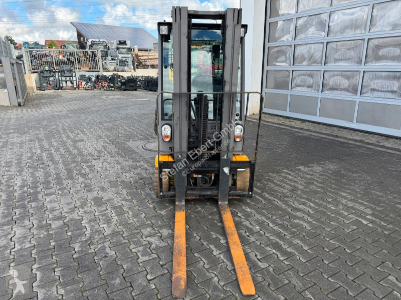 رافعة شوكية Jungheinrich EFG 215 / Triplex:...