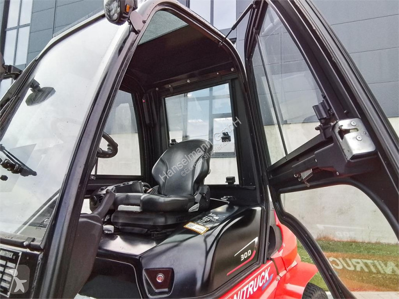 Vysokozdvižný vozík  Manitruck D 30