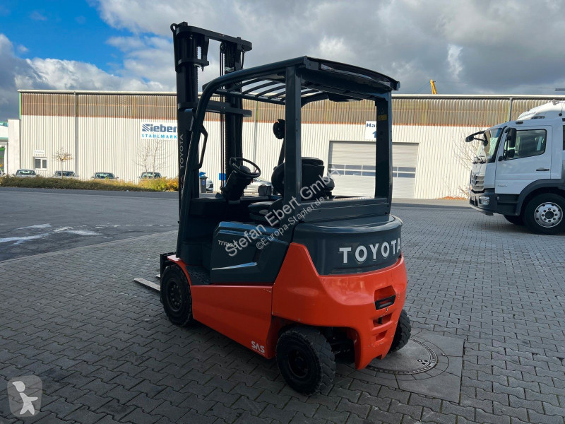 رافعة شوكية Toyota 9FBMK30T / Duplex: 3.90m /...