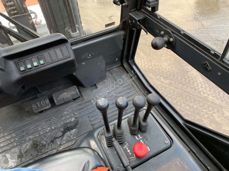 Vysokozdvižný vozík Linde E40P-02