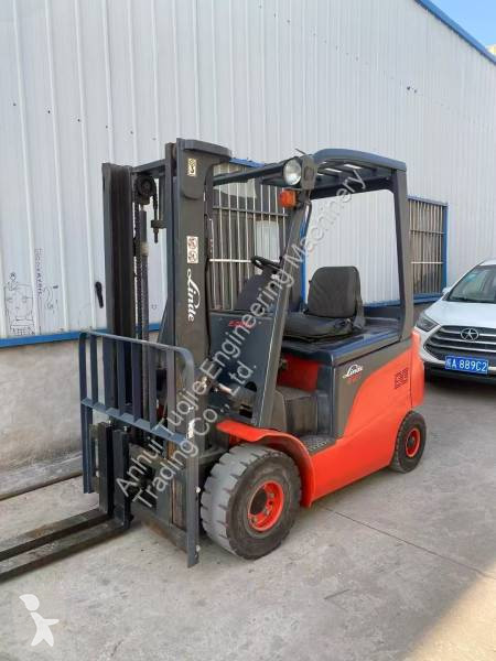 Vysokozdvižný vozík Linde 2.5-Ton
