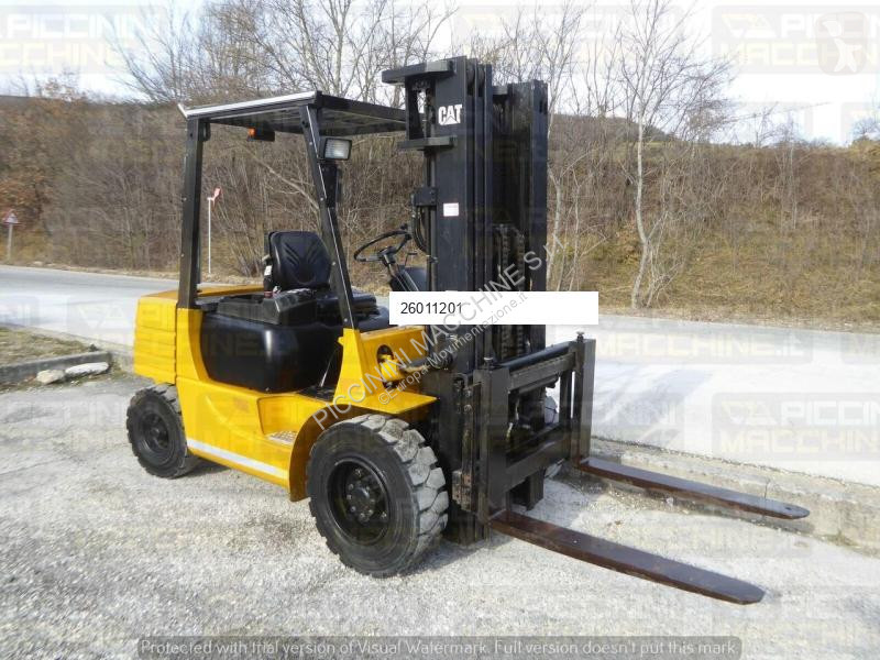 Vysokozdvižný vozík Caterpillar DP30