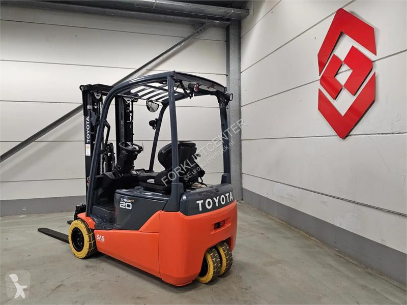 رافعة شوكية Toyota 8FBE20T
