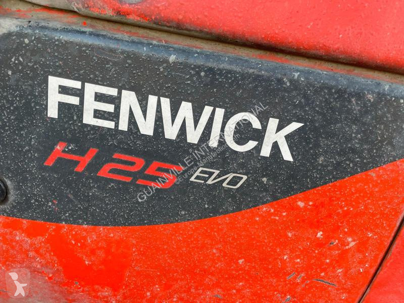 رافعة شوكية Fenwick