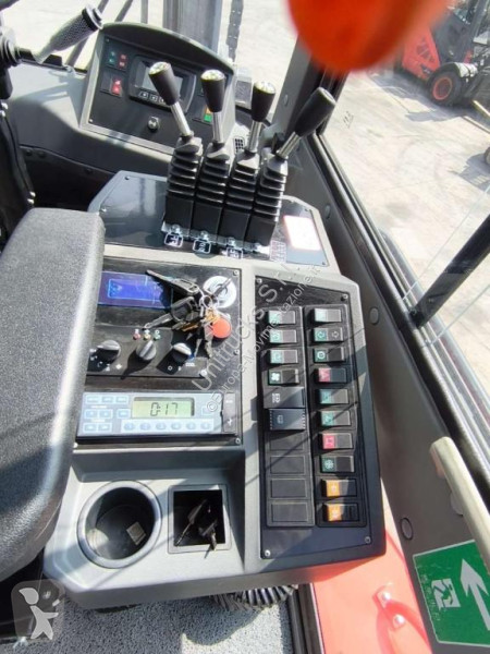 رافعة شوكية Heli CPCD160