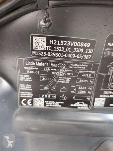 Vysokozdvižný vozík Linde E30L-01