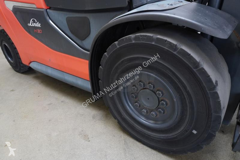 رافعة شوكية Linde 1202