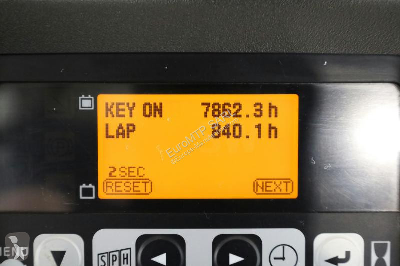 رافعة شوكية Toyota 8FBET20