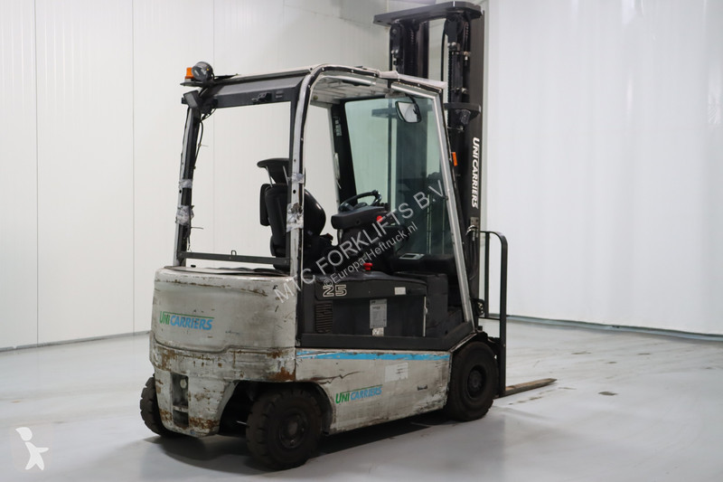 رافعة شوكية Nissan G1Q2L25Q
