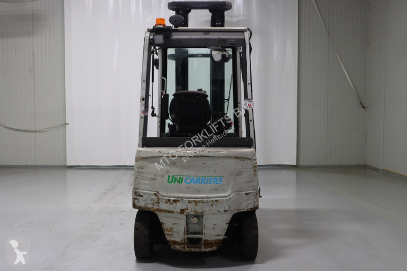Teleskopický manipulátor Nissan G1Q2L25Q