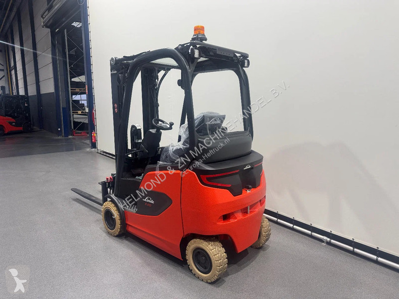 Vysokozdvižný vozík Linde 1251  PH01