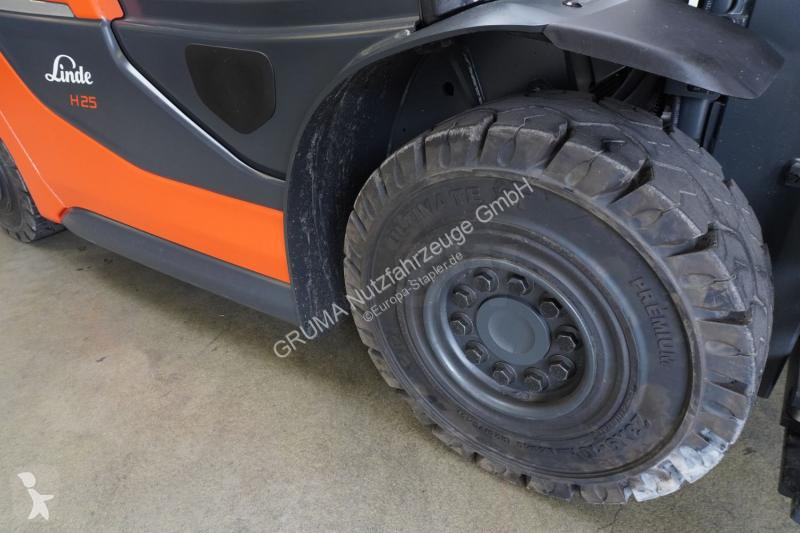 Vysokozdvižný vozík Linde  H 25 T 1202