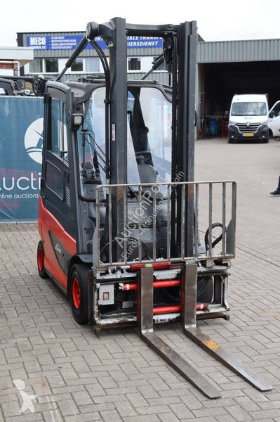 Stivuitor Linde E25