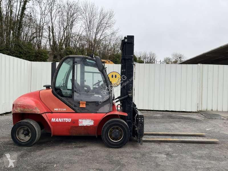 رافعة شوكية Manitou (6T / 4m)