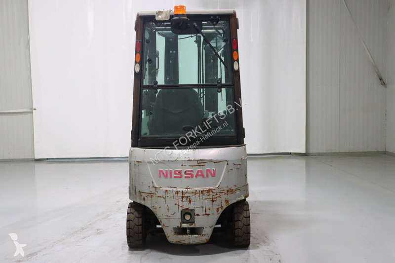 رافعة شوكية Nissan JG1N1L20Q