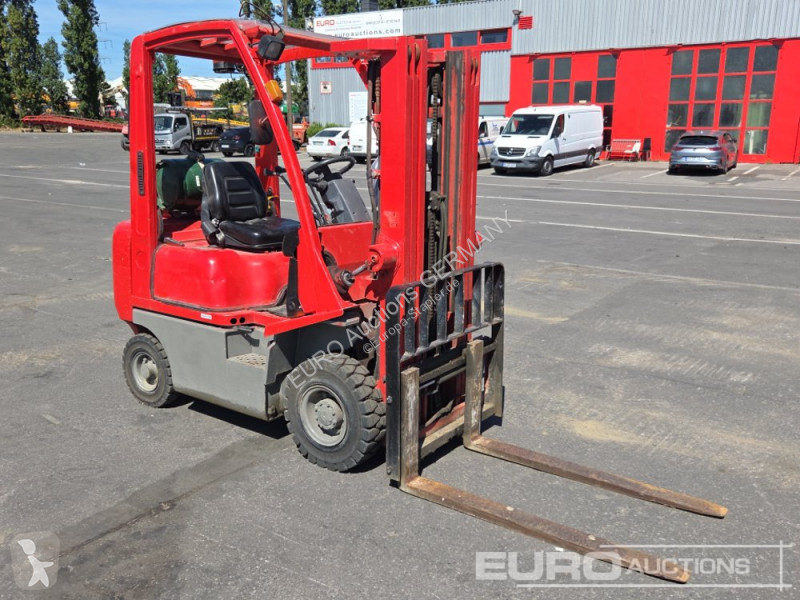 Empilhador elevador Nissan P1D1A18LQ