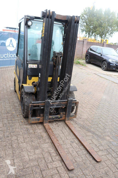 Empilhador elevador Yale E2170