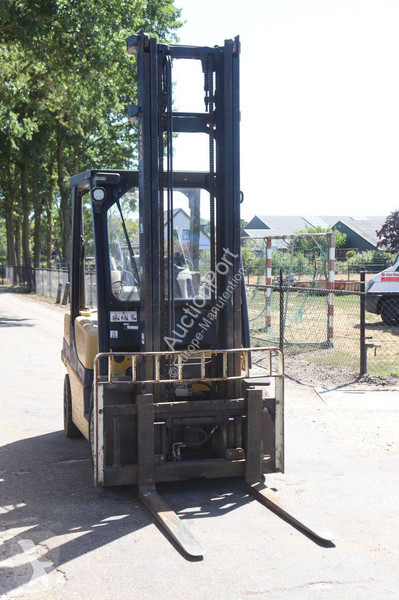 Chariot élévateur Yale GDP35VX