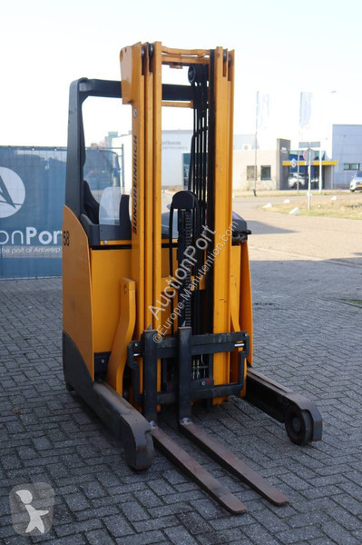 Carretilla elevadora Jungheinrich ETV 112