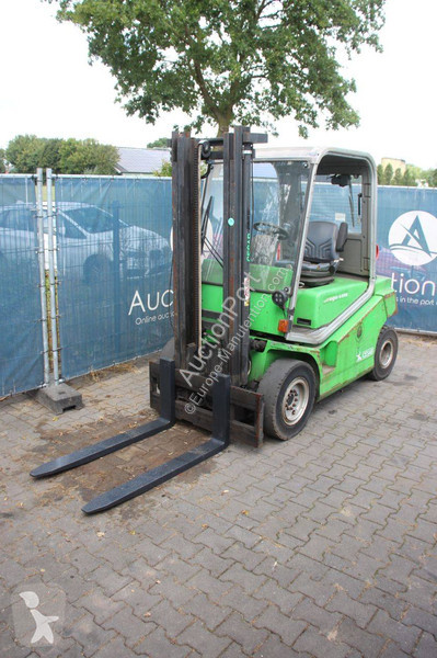 Chariot élévateur Cesab Drago H250