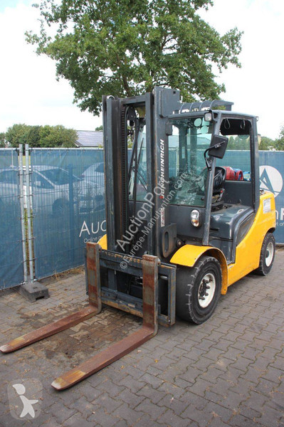 Chariot élévateur Jungheinrich 550s