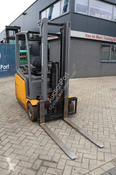 Chariot élévateur Jungheinrich EFG 216k