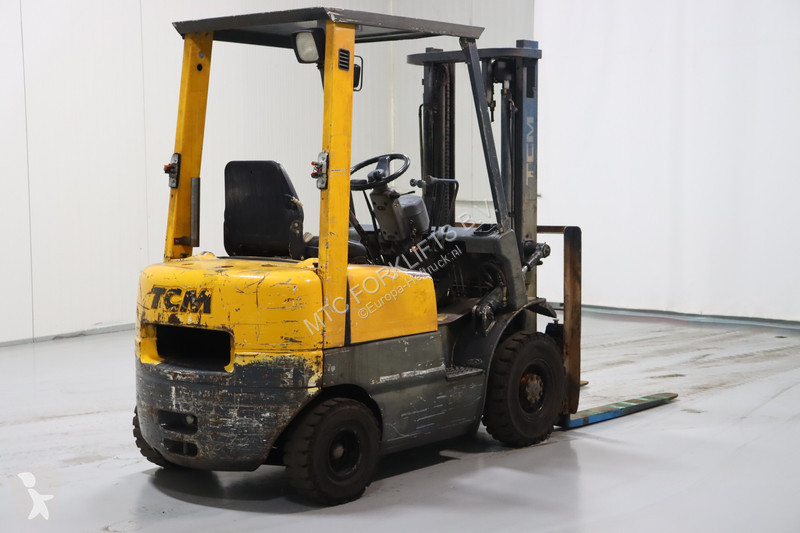 Carretilla elevadora TCM FHD15Z7