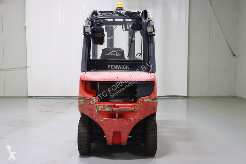 Навантажувач вилковий Linde H25D-02