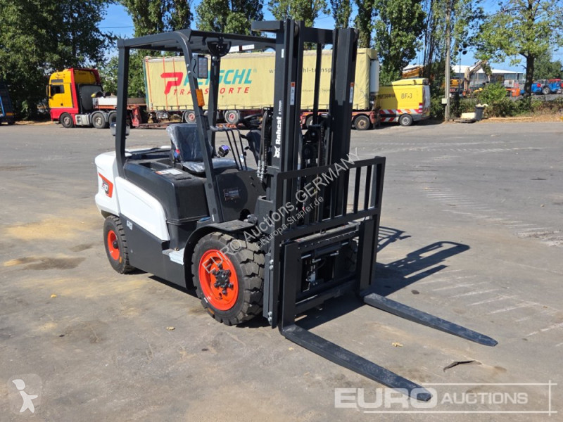 Bobcat D30NXE Forklift