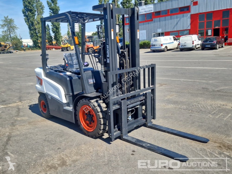 Bobcat D30NXE Forklift