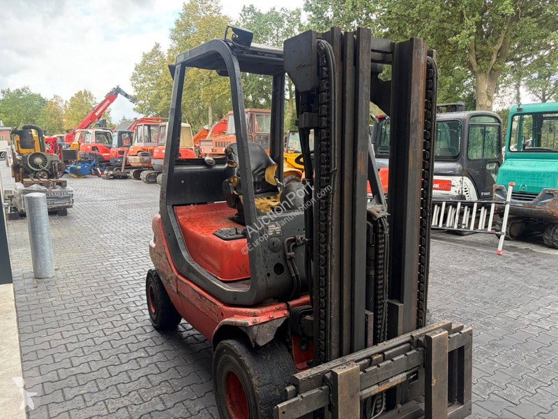 Linde D Forklift