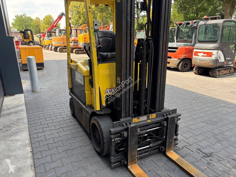 Hyster  Forklift