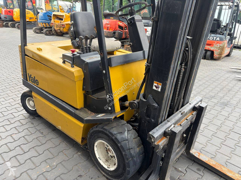 Yale ERP30 Forklift