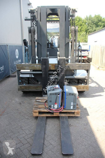 Forklift