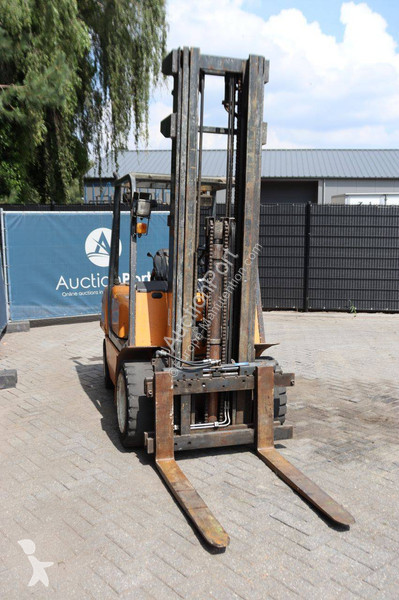 Samsung SF30D Forklift