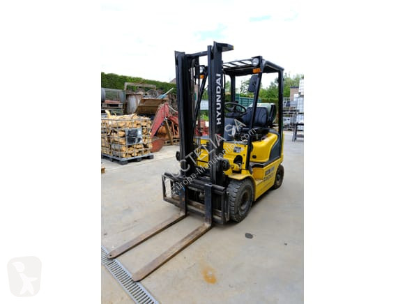 Hyundai 18L-7M Forklift