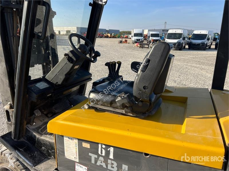 Carretilla elevadora Yale ERP30ALF 3000 kg...