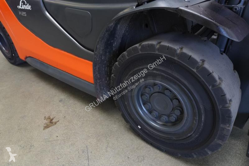 Автопогрузчик Linde  H 25 T 1202