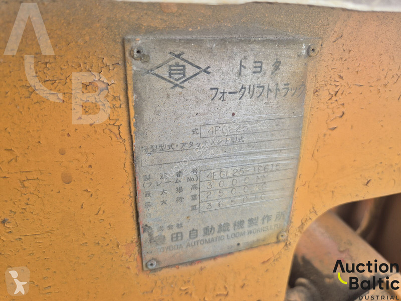 Toyota 4FGL25 Forklift