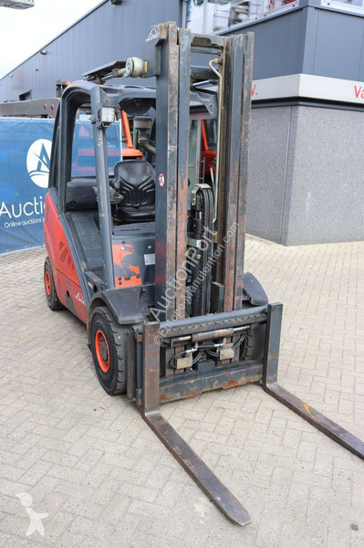 Chariot élévateur Linde D-01