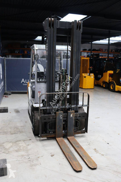 Chariot élévateur Still RCD 35 Plus