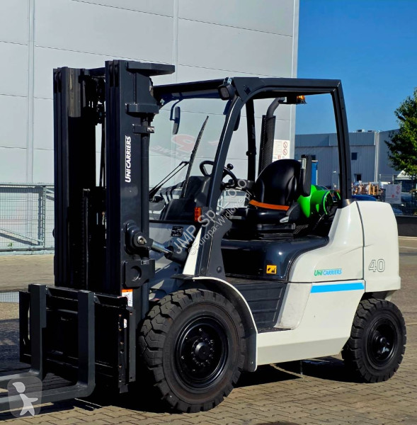 Wózek podnośnikowy Unicarriers J2F4F40   FG40NT...
