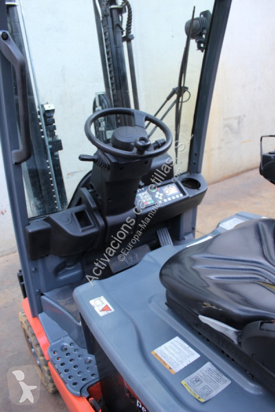 Carretilla elevadora  8FBE16T