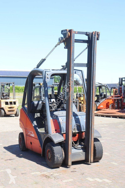 رافعة شوكية Linde M25T