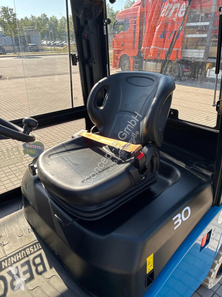 Кар EP EFL 303 - T 4800