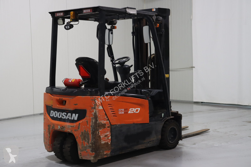 Chariot élévateur Doosan B20T-7