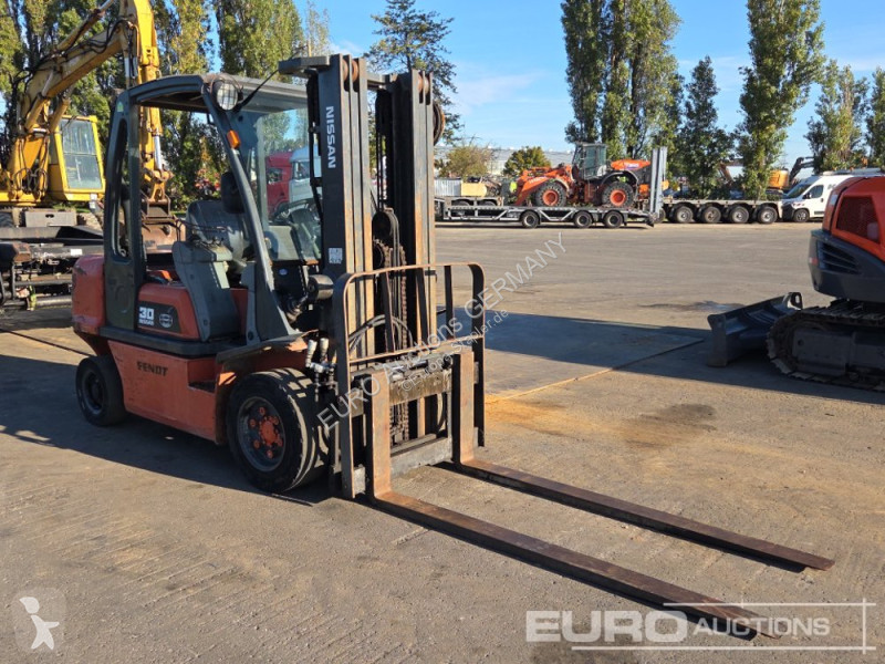 Chariot élévateur Nissan FGD02A300