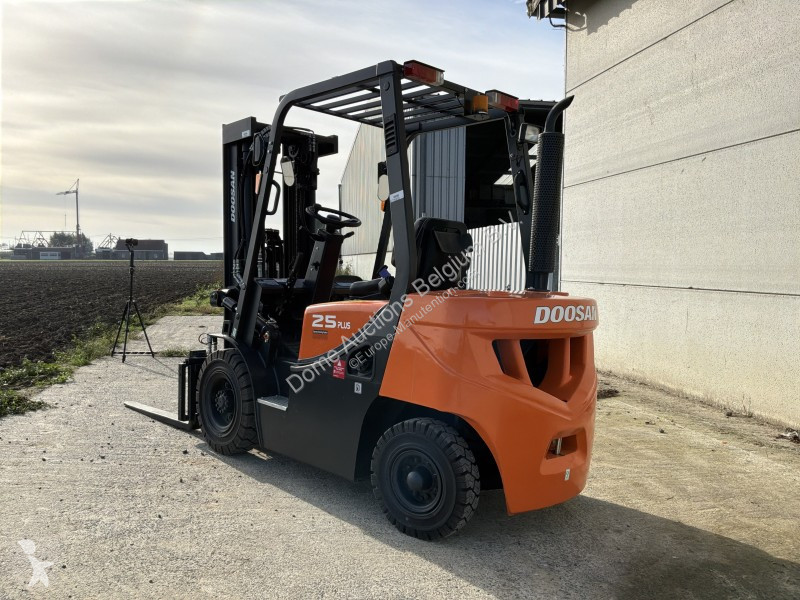 Chariot élévateur Doosan D25GP