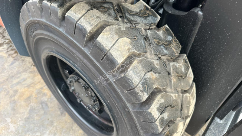 رافعة شوكية Toyota 52-8FDF30