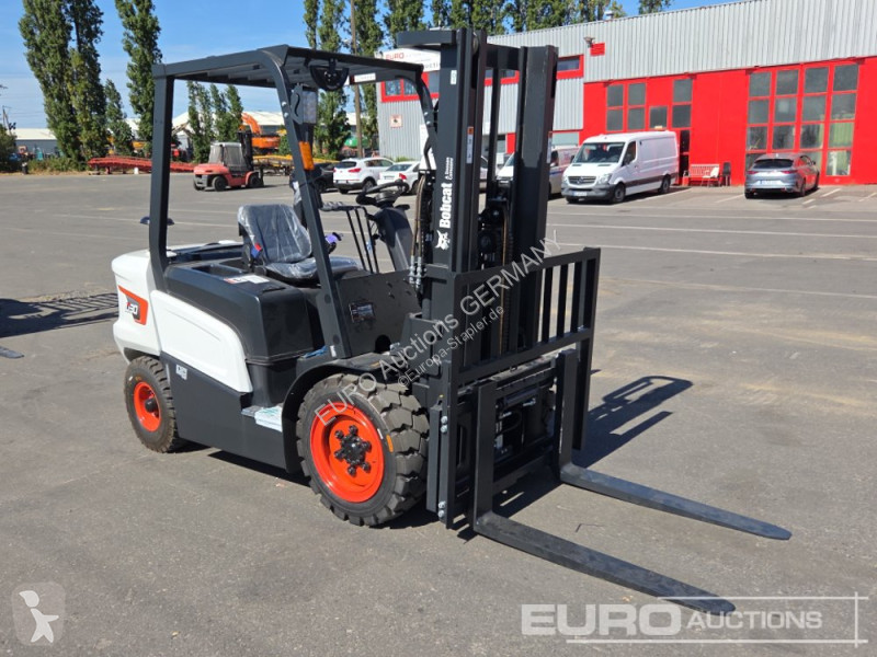 Кар Bobcat D30NXE